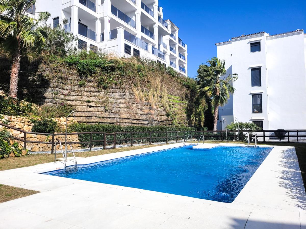 Luxury 2 Bedrooms Apt With Seaview Blue Suite 4104 มานิลบา ภายนอก รูปภาพ